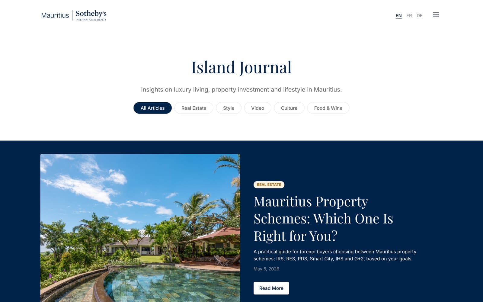 sir.mu Island Journal blog with article categories and a featured article on Mauritius property schemes
